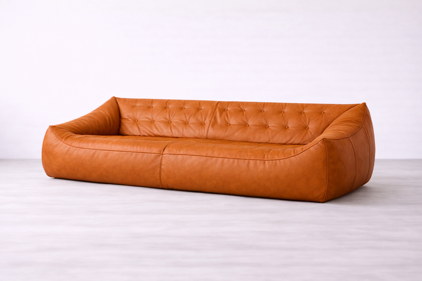GH TORTE THREE-SEATER